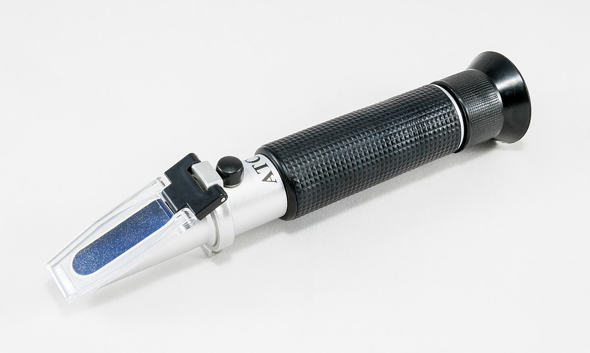 Refractometer Manual Hand Held 0-32